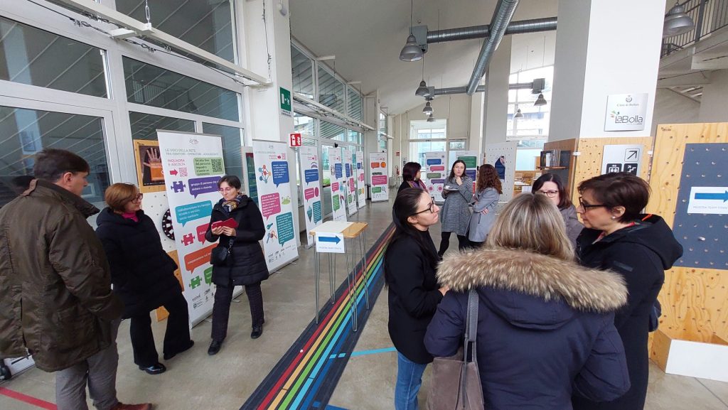 apertura mostra titans